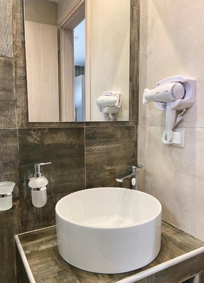 Thea Luxury Apartments 沃尔沃罗 外观 照片